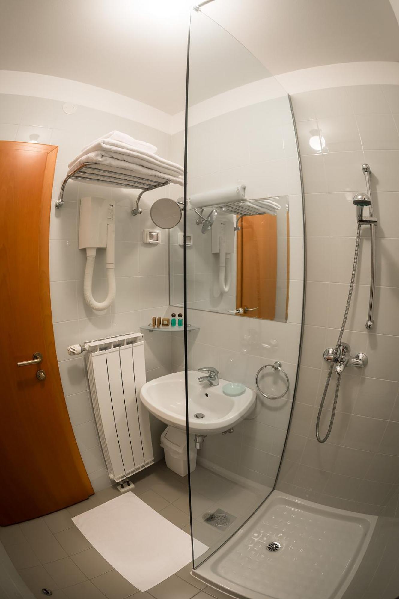 Guest Accommodation Primula Нова-Горица Экстерьер фото